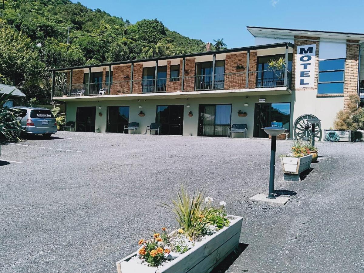 גריימאות' Sundowner Motel מראה חיצוני תמונה