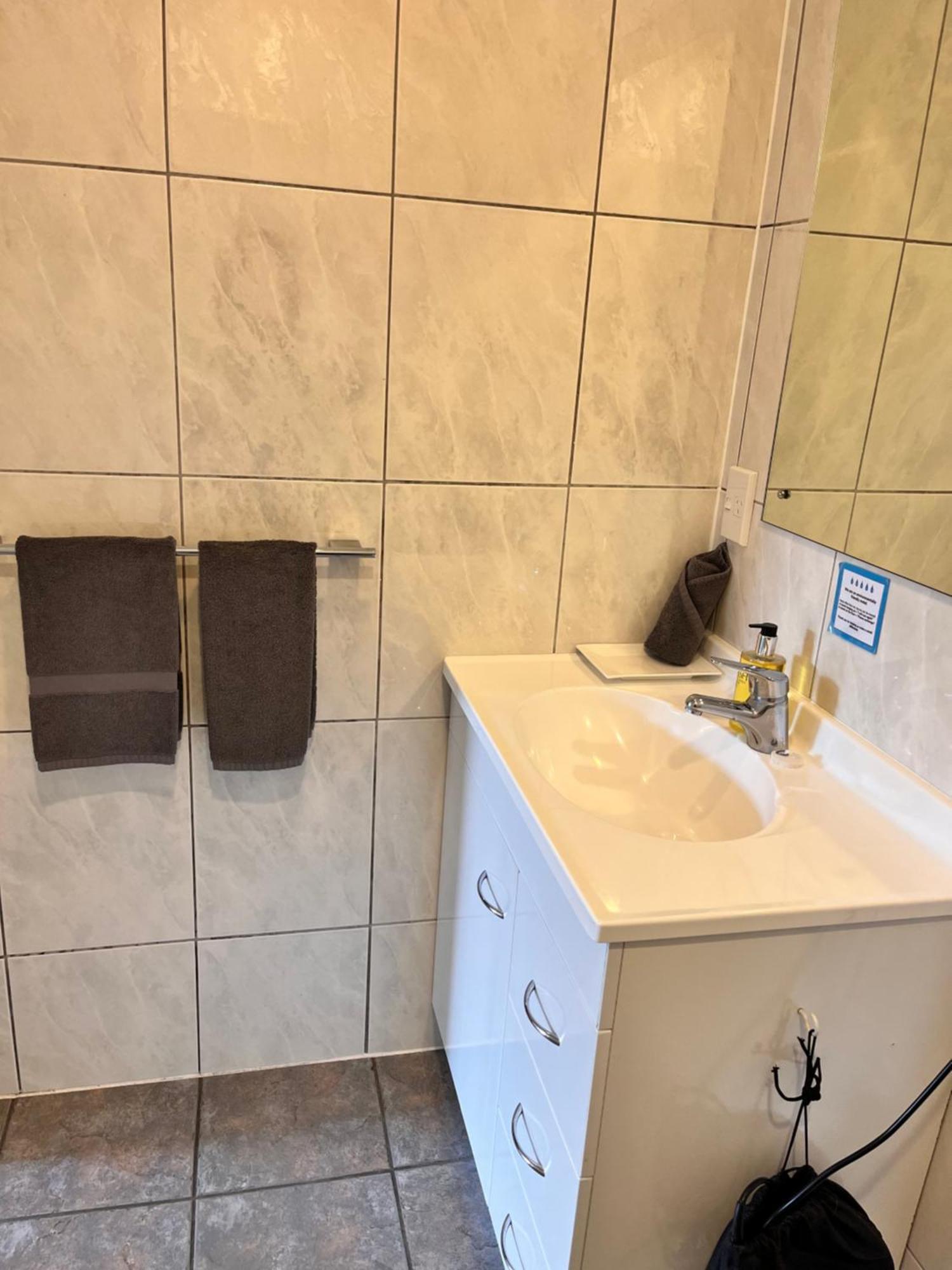גריימאות' Sundowner Motel מראה חיצוני תמונה